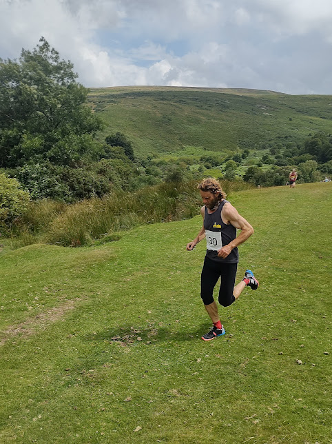 How do you train for a fell race?